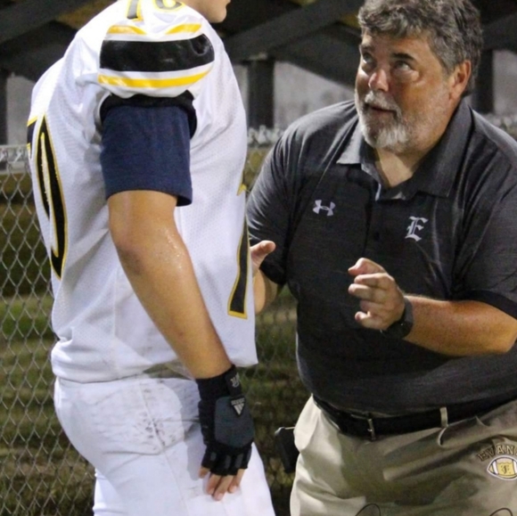 Meet your Posher, Tommy - Picture 2 of 2